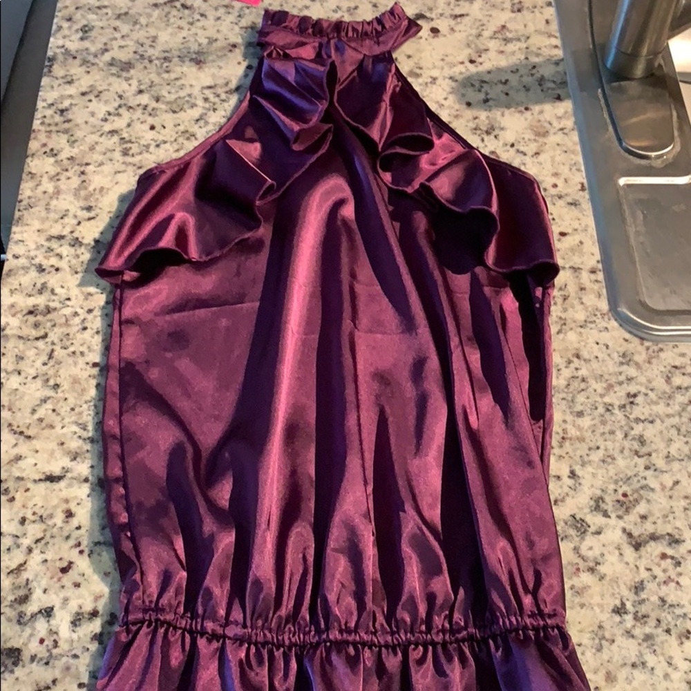 Sleeveless Collared Blouse